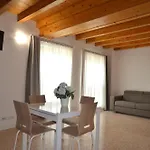 Palazzo Maggiore B
