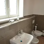 Palazzo Maggiore B * Ноале